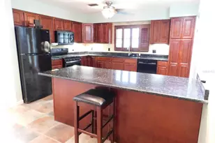 888 Forest Glen Rd, Clearwater, FL 33765 - Photo 7