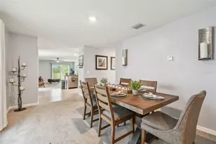 36673 Spanish Rose Dr, Dade City, FL 33525 - Photo 13