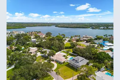 125 Carlyle Drive, Palm Harbor, FL 34683 - Photo 49