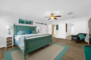 125 Carlyle Dr, Palm Harbor, FL 34683 - Photo 21