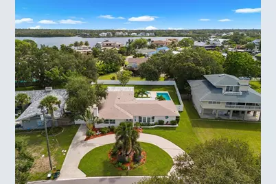 125 Carlyle Drive, Palm Harbor, FL 34683 - Photo 45