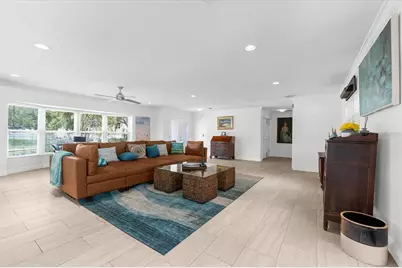 125 Carlyle Drive, Palm Harbor, FL 34683 - Photo 9