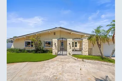 5409 Pali Way, Saint Pete Beach, FL 33706 - Photo 3