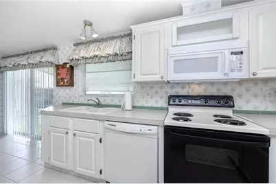 7205 Mount Fairfield Road NE #543, Saint Petersburg, FL 33702 - Photo 17