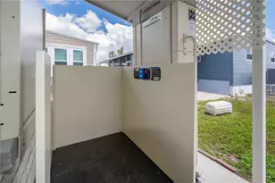 7205 Mt Fairfield Rd NE, Saint Petersburg, FL 33702 - Photo 33