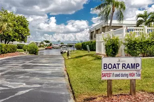 7205 Mt Fairfield Rd NE, Saint Petersburg, FL 33702 - Photo 39