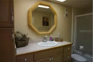 4900 Brittany Dr S, Saint Petersburg, FL 33715 - Photo 11