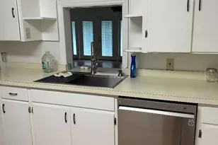 1035 E Lake Parker Dr, Lakeland, FL 33801 - Photo 3