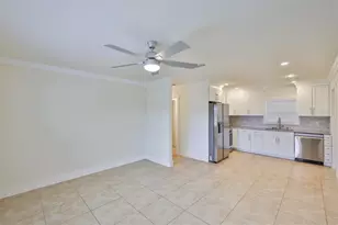 404 12th St SW, Ruskin, FL 33570 - Photo 17