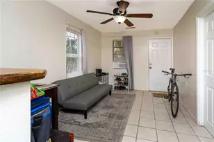 1142 7th St NW, Largo, FL 33770 - Photo 5