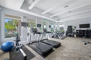 1325 Snell Isle Blvd NE, Saint Petersburg, FL 33704 - Photo 43