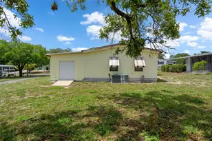 12306 Club House Rd, Brooksville, FL 34613 - Photo 33