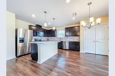 9324 Rally Spring Loop, Wesley Chapel, FL 33545 - Photo 13