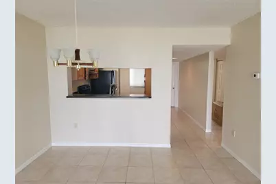 2424 W Tampa Bay Blvd #M-201, Tampa, FL 33607 - Photo 7