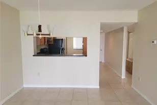 2424 W Tampa Bay Blvd, Tampa, FL 33607 - Photo 7