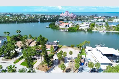 3900 Belle Vista Drive E, Saint Pete Beach, FL 33706 - Photo 1