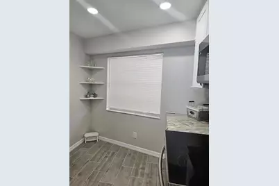 3100 Gulf Boulevard #221, Belleair Beach, FL 33786 - Photo 7