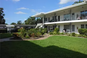 138 36th Ave N, Saint Petersburg, FL 33704 - Photo 1