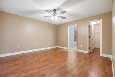 6436 Huntington Drive, Zephyrhills, FL 33542 - Photo 23