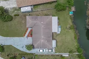 1716 Bayou Cir, Lakeland, FL 33803 - Photo 5