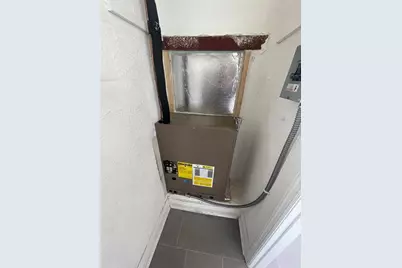 2011 58th Avenue N #20, Saint Petersburg, FL 33714 - Photo 17