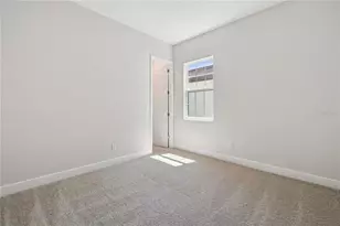 166 Hidden Ests Ct, Brandon, FL 33511 - Photo 19