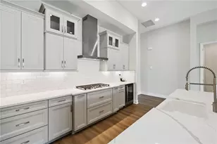 166 Hidden Ests Ct, Brandon, FL 33511 - Photo 13