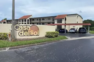 2440 Winding Creek Blvd, Clearwater, FL 33761 - Photo 3