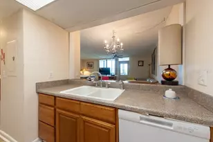 2617 Cove Cay Dr, Clearwater, FL 33760 - Photo 17