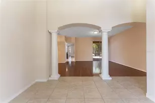 2637 Yukon Cliff Dr, Ruskin, FL 33570 - Photo 3