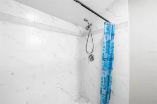 1002 NE 1st St, Mulberry, FL 33860 - Photo 7