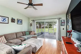 35229 Janine Dr, Zephyrhills, FL 33541 - Photo 7