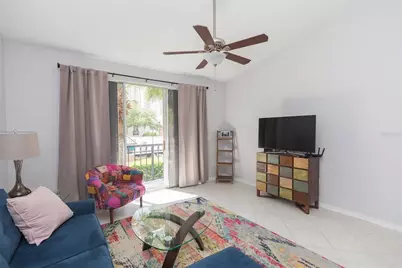 821 Normandy Trace Road #821, Tampa, FL 33602 - Photo 7