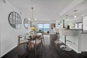 1120 N Shore Dr NE, Saint Petersburg, FL 33701 - Photo 7