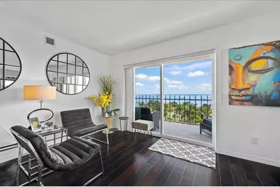 1120 N Shore Drive NE #802, Saint Petersburg, FL 33701 - Photo 9
