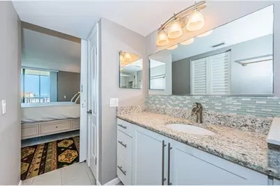 6104 Palma Del Mar Boulevard S #605, Saint Petersburg, FL 33715 - Photo 5