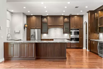 1171 Red Maple Circle NE, Saint Petersburg, FL 33703 - Photo 7