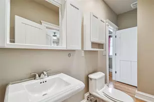405 S Shore Crest Dr, Tampa, FL 33609 - Photo 23