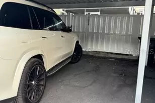 7605 W Deleon Ct, Tampa, FL 33615 - Photo 23