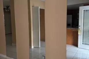 7605 W Deleon Ct, Tampa, FL 33615 - Photo 9