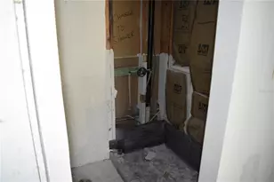 420 Moorings Cove Dr, Tarpon Springs, FL 34689 - Photo 27