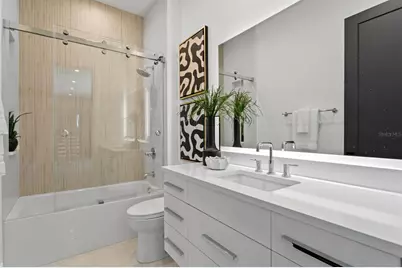 2087 Michigan Avenue NE, Saint Petersburg, FL 33703 - Photo 21