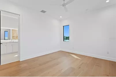 2087 Michigan Avenue NE, Saint Petersburg, FL 33703 - Photo 41