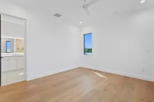 2087 Michigan Ave NE, Saint Petersburg, FL 33703 - Photo 41