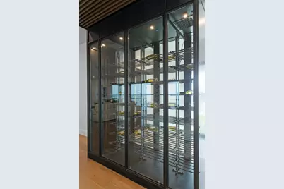 2087 Michigan Avenue NE, Saint Petersburg, FL 33703 - Photo 17