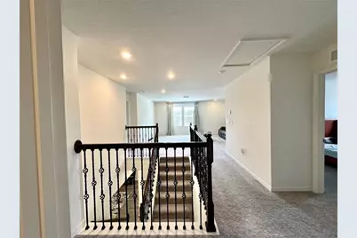 37489 Mackenzie Drive, Zephyrhills, FL 33540 - Photo 11