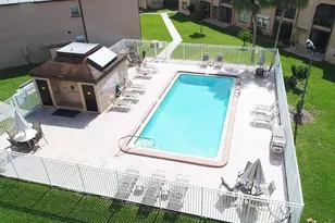 7701 Starkey Rd, Seminole, FL 33777 - Photo 25