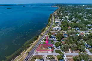 1963 Edgewater Dr, Clearwater, FL 33755 - Photo 1