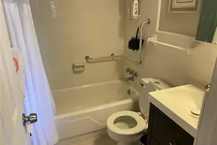 8455 112th St, Seminole, FL 33772 - Photo 11