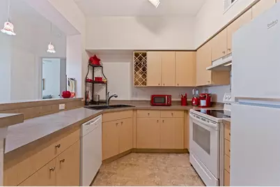 200 4th Avenue S #220, Saint Petersburg, FL 33701 - Photo 7